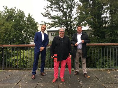 Beim Vor-Ort-Termin an der Schussen beim Bahnhof in Ravensburg