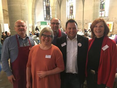 Manfred Ströhm, Heike Engelhardt, Gerd Gunßer, Martin Gerster und Ingrid Staudacher gut gelaunt im Einsatz