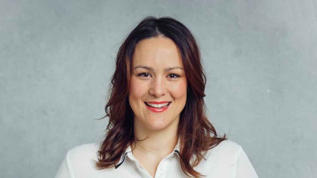 Porträt von Vanessa Holly